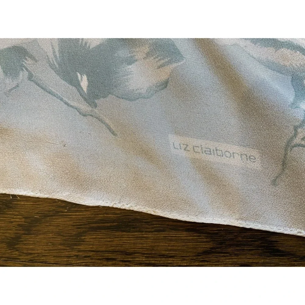 Liz Claiborne Scarf Silk Printed Floral Rose Design 17x 56